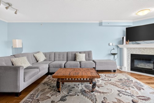 1904-13880 101 Avenue, Surrey, BC - Indoor Photo Showing Living Room With Fireplace