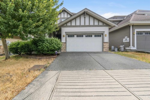 8256 Trondheim Drive  Delta, BC V4C 0B8