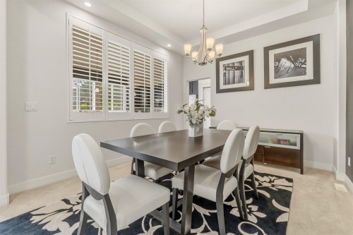 8256 Trondheim Drive, Delta, BC - Indoor Photo Showing Dining Room