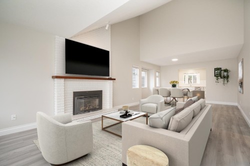 13015 Summerhill Crescent, Surrey, BC - Indoor Photo Showing Living Room With Fireplace