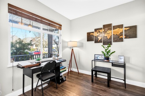 14974 59 Avenue, Surrey, BC - Indoor Photo Showing Office
