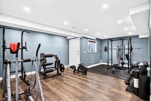14974 59 Avenue, Surrey, BC - Indoor Photo Showing Gym Room