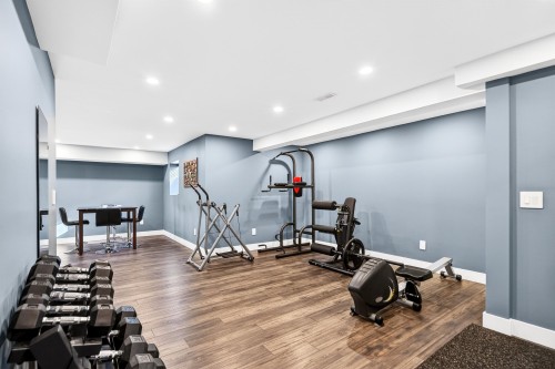 14974 59 Avenue, Surrey, BC - Indoor Photo Showing Gym Room