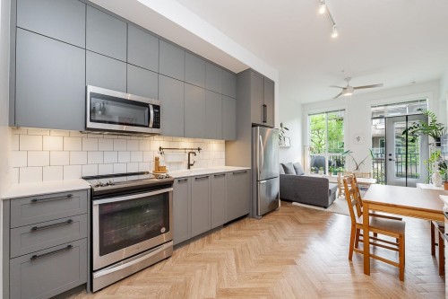 202-14968 101a Avenue  Surrey, BC V3R 0E8