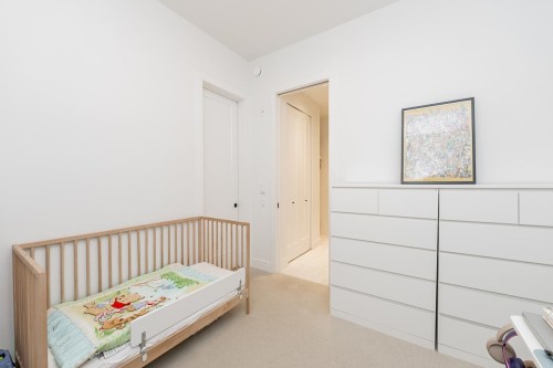 202-14968 101A Avenue, Surrey, BC - Indoor Photo Showing Bedroom