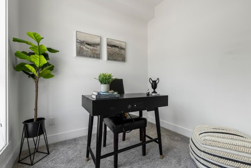 505-13978 Fraser Highway, Surrey, BC - Indoor Photo Showing Office