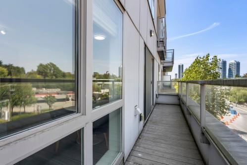 505-13978 Fraser Highway, Surrey, BC -  With Exterior