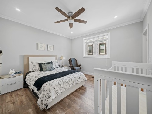 20574 71 Avenue, Langley, BC - Indoor Photo Showing Bedroom
