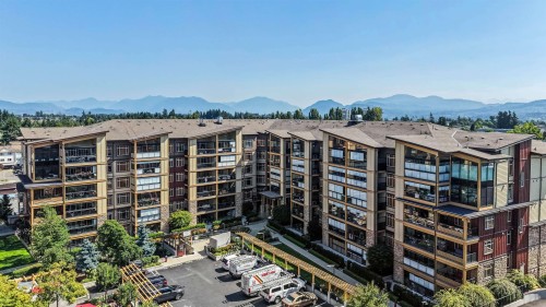 104-32445 Simon Avenue  Abbotsford, BC V2T 3R7
