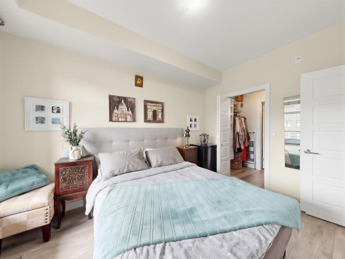 301-20058 Fraser Highway, Langley, BC 