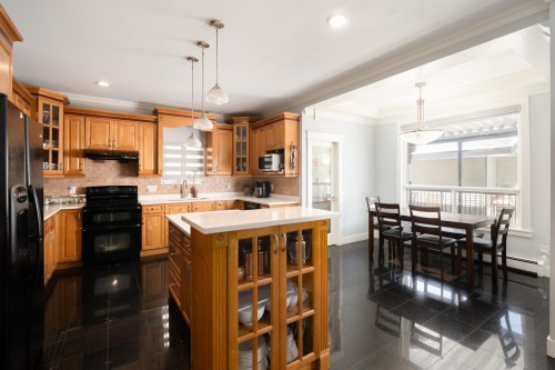 14977 69 Avenue, Surrey, BC - Indoor