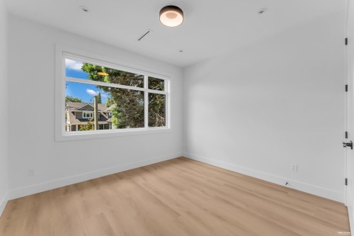 8219 111B Street, Delta, BC - Indoor Photo Showing Other Room