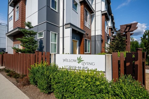 16-20155 84 Avenue  Langley, BC V2Y 3R3