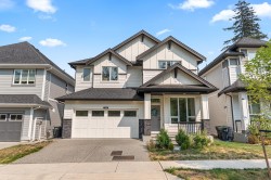 7646 203 Street Langley, BC V2Y 3S9