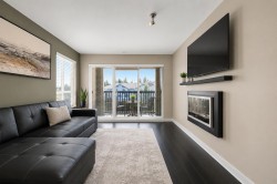 324-21009 56 Avenue Langley, BC V3A 0C9