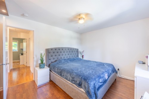 20978 92 Avenue, Langley, BC - Indoor Photo Showing Bedroom
