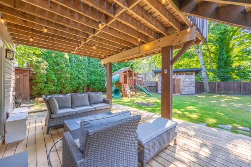 20978 92 Avenue, Langley, BC - Outdoor With Deck Patio Veranda With Exterior