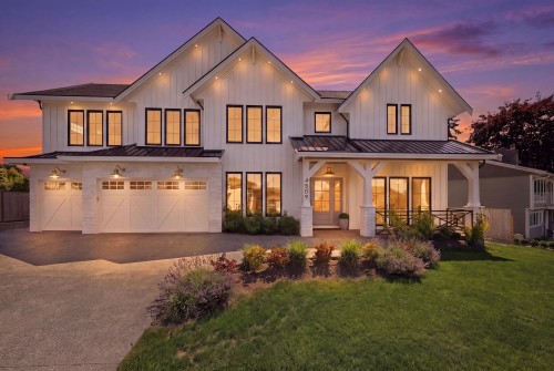 4509 Southridge Crescent, Langley, BC - Outdoor With Deck Patio Veranda