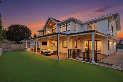 4509 Southridge Crescent, Langley, BC - Outdoor With Deck Patio Veranda