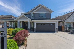 8906 134a Street Surrey, BC V3V 5S7