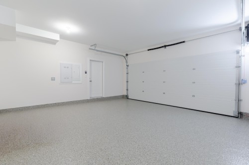 2473 Beck Road, Abbotsford, BC - Indoor Photo Showing Garage