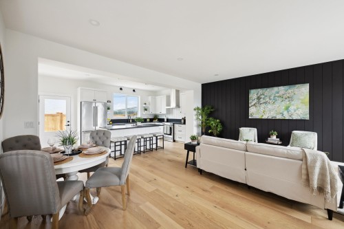 2473 Beck Road, Abbotsford, BC - Indoor