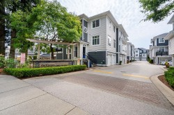 30-8433 164 Street Surrey, BC V4N 1E1