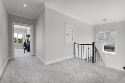 18585 56 Avenue, Surrey, BC - Indoor Photo Showing Other Room