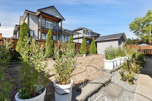 18585 56 Avenue, Surrey, BC - Outdoor