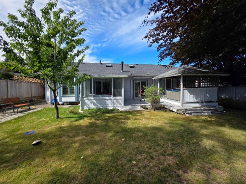15580 20 Avenue, Surrey, BC - Outdoor With Deck Patio Veranda