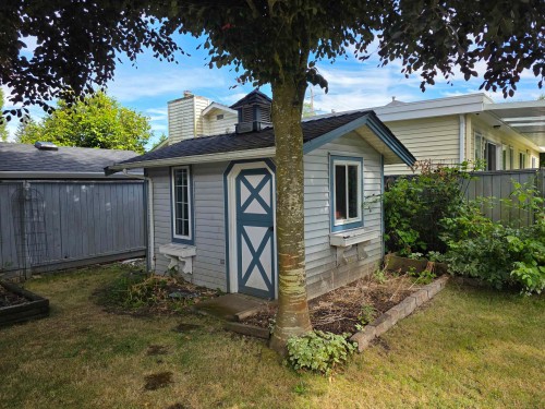 15580 20 Avenue, Surrey, BC - Outdoor