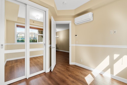 109-20367 85 Avenue, Langley, BC - Indoor Photo Showing Other Room