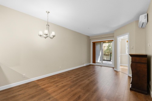 109-20367 85 Avenue, Langley, BC - Indoor Photo Showing Other Room