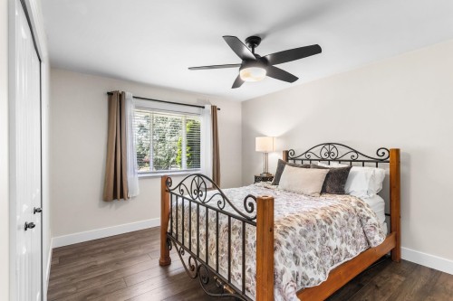 26627 60 Avenue, Langley, BC - Indoor Photo Showing Bedroom