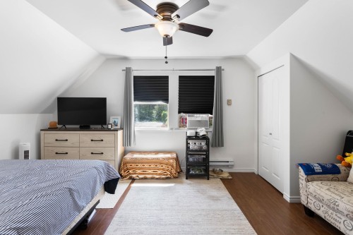 26627 60 Avenue, Langley, BC - Indoor Photo Showing Bedroom