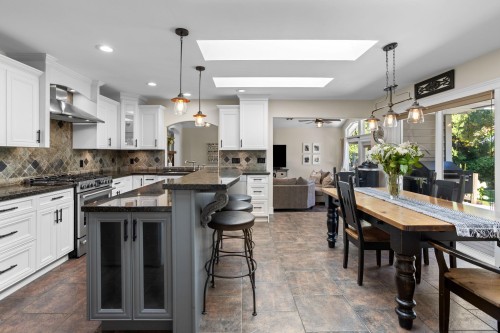 26627 60 Avenue, Langley, BC - Indoor