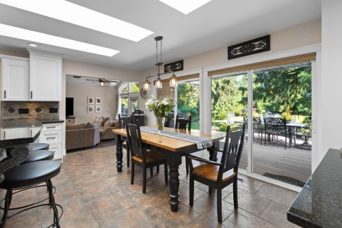 26627 60 Avenue, Langley, BC - Indoor Photo Showing Dining Room