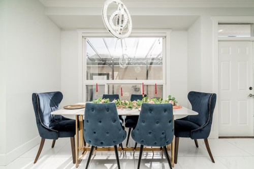 19914 73A Avenue, Langley, BC - Indoor Photo Showing Dining Room