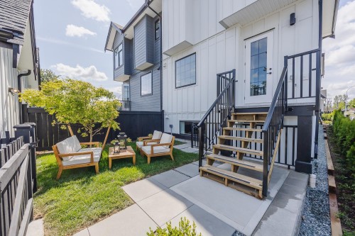 19771 75B Avenue, Langley, BC - Outdoor With Exterior