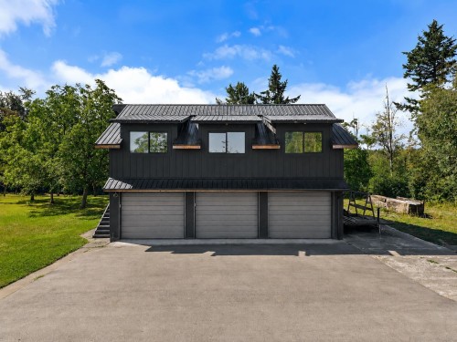 21228 8 Avenue, Langley, BC - Outdoor