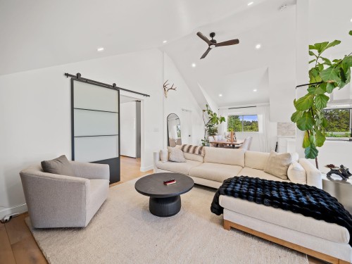21228 8 Avenue, Langley, BC - Indoor
