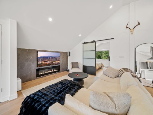 21228 8 Avenue, Langley, BC - Indoor