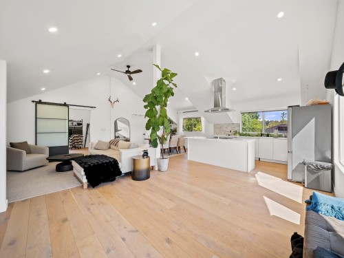 21228 8 Avenue, Langley, BC - Indoor