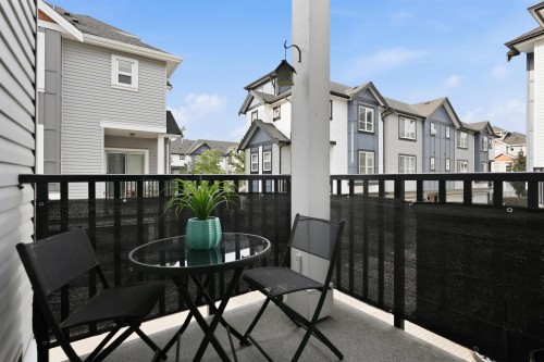 30-20856 76 Avenue, Langley, BC - Outdoor