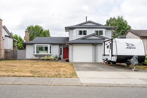 21233 92a Avenue  Langley, BC V1M 1K9