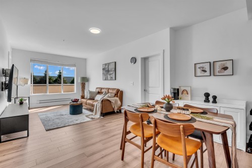 B209-20487 65 Avenue  Langley, BC V2Y 3K6