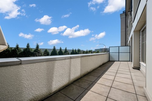 B209-20487 65 Avenue, Langley, BC - Outdoor With Balcony