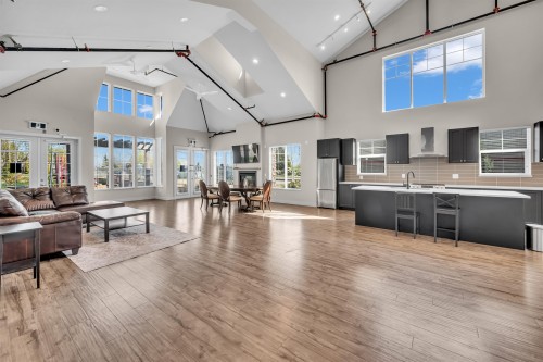 B209-20487 65 Avenue, Langley, BC - Indoor