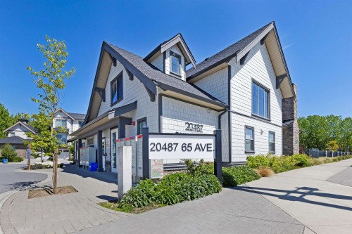 B209-20487 65 Avenue, Langley, BC - Outdoor With Facade