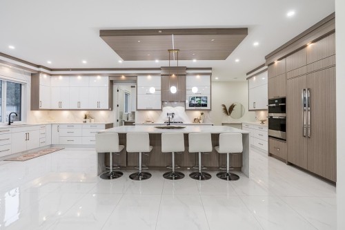 24095 65 Avenue, Langley, BC - Indoor Photo Showing Kitchen With Upgraded Kitchen